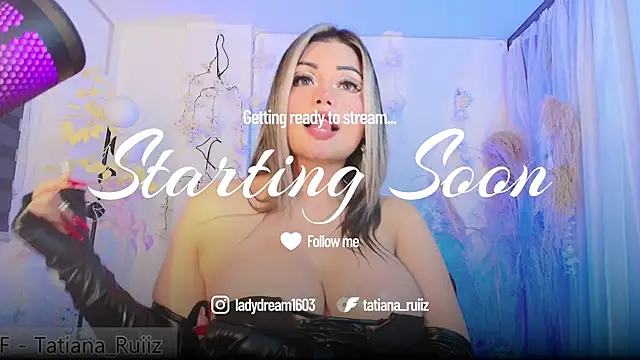 Snapshot of Ladydream1 chatting on February 2026 12:08:01 AM Ladydream1 online show from February 2026 12:08:01 AM