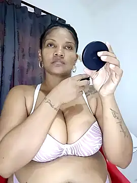 Snapshot of alejandraboobs07 chatting on December 2024 04:37:01 PM alejandraboobs07 online show from December 2024 04:37:01 PM