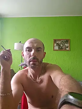STANISLAW621162 online show from May 2026 10:20:01 AM