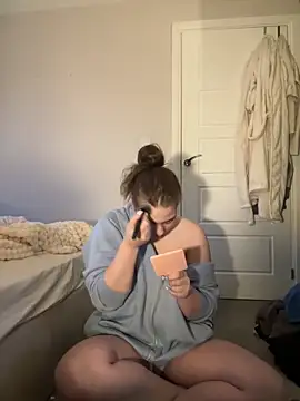 Snapshot of Krystal_Tx chatting on February 2025 08:29:01 AM Krystal Tx online show from February 2025 08:29:01 AM