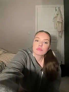 Snapshot of Krystal_Tx chatting on February 2025 07:31:02 PM Krystal Tx online show from February 2025 07:31:02 PM