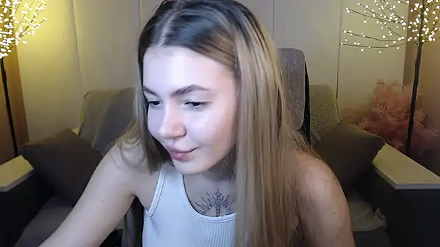 Snapshot of Ritaneer chatting on January 2025 12:15:02 PM Ritaneer online show from January 2025 12:15:02 PM