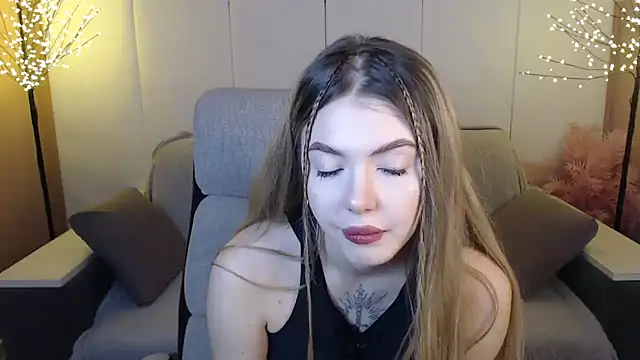 Snapshot of Ritaneer chatting on February 2025 09:09:01 AM Ritaneer online show from February 2025 09:09:01 AM