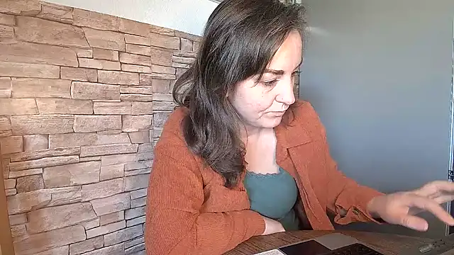 stunning Rosi online show from March 2025 08:23:02 AM