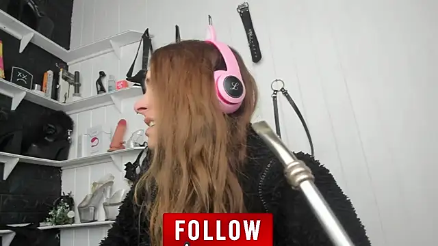 Snapshot of jessiburningheels chatting on September 2025 10:48:01 AM jessiburningheels online show from September 2025 10:48:01 AM