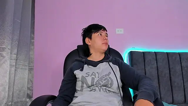 AbbySmiitth  online show from February 2025 12:16:01 PM