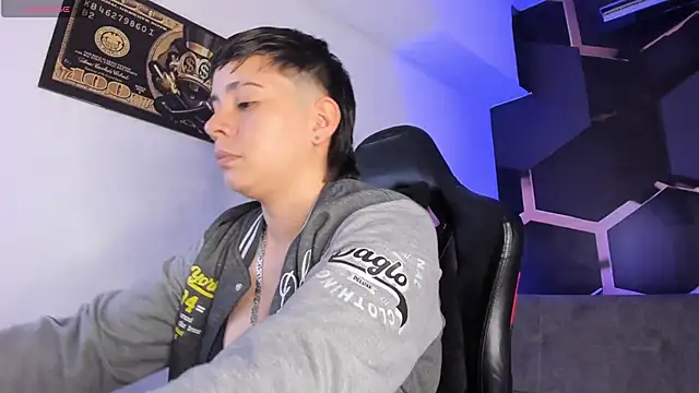 AbbySmiitth  online show from September 2025 07:15:02 PM