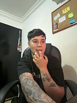 AbbySmiitth  online show from April 2026 07:25:02 PM