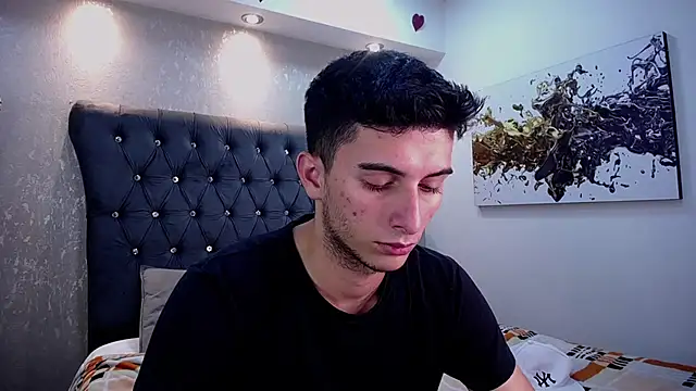 MrWilliseo online show from March 2025 10:43:02 PM