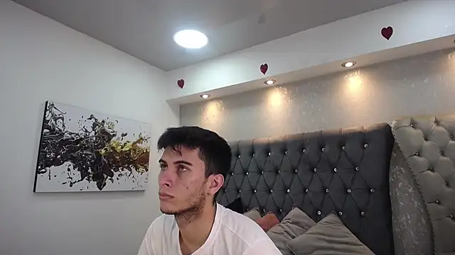 MrWilliseo online show from March 2025 07:48:02 PM