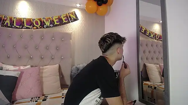 MrWilliseo online show from October 2025 12:38:01 PM