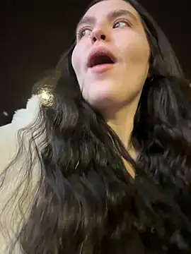 meow girl online show from January 2025 05:42:02 PM