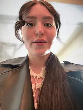 meow girl online show from February 2025 11:01:02 AM