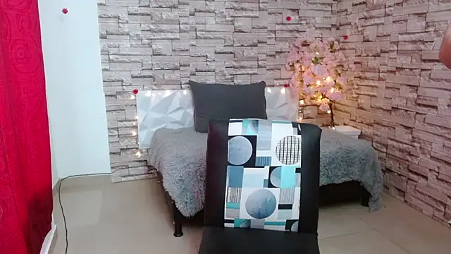 Snapshot of Vanse_lust chatting on December 2024 09:58:02 PM Vanse lust online show from December 2024 09:58:02 PM