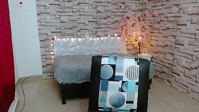 Snapshot of Vanse_lust chatting on January 2025 09:34:01 PM Vanse lust online show from January 2025 09:34:01 PM