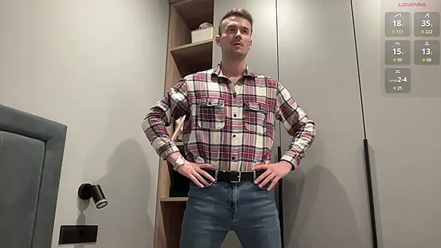 cute mark online show from December 2025 01:38:02 PM