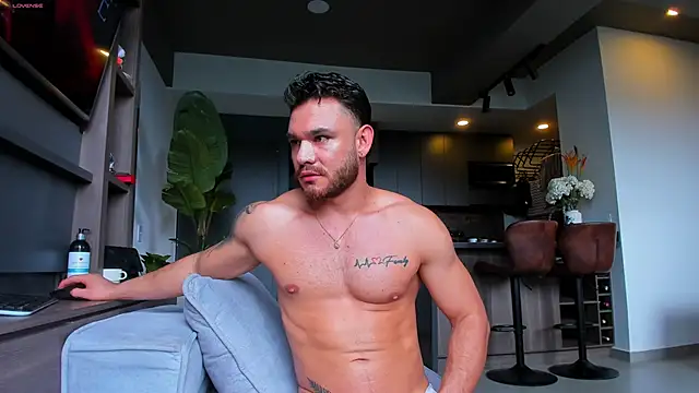 Maximo Marcelo online show from March 2026 12:55:01 PM