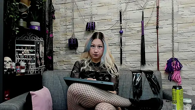 CruelMistress online show from December 2025 12:52:02 AM