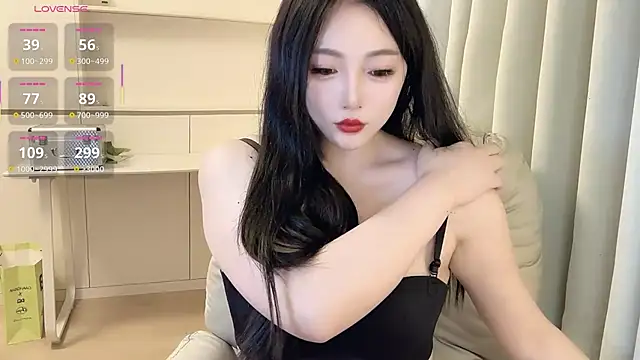 Snapshot of Kulomiyee_koi chatting on February 2025 09:10:01 AM Kulomiyee koi online show from February 2025 09:10:01 AM