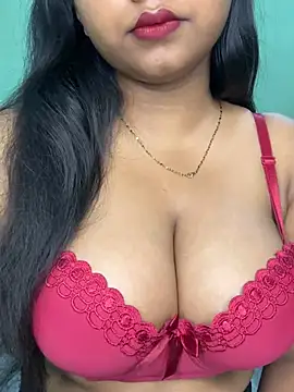 Snapshot of Ishaani_0 chatting on May 2026 05:10:02 PM Ishaani 0 online show from May 2026 05:10:02 PM