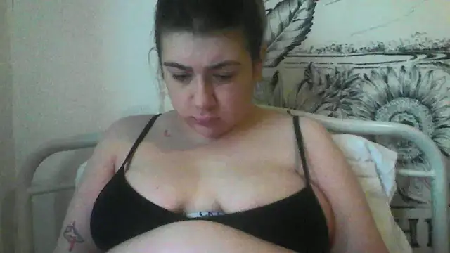 CamilaCherryX online show from October 2025 03:31:02 PM