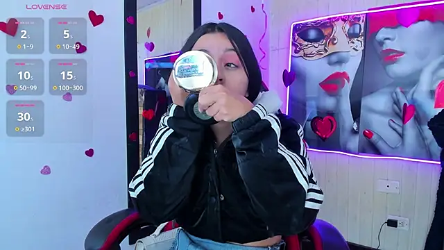 zoe connor19 online show from March 2026 12:00:01 PM