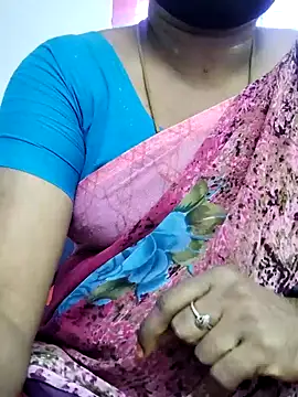Snapshot of Tamilrojanew chatting on June 2026 09:08:02 AM Tamilrojanew online show from June 2026 09:08:02 AM