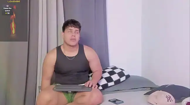 Snapshot of Khail68 chatting on January 2025 06:13:01 AM Khail68 online show from January 2025 06:13:01 AM