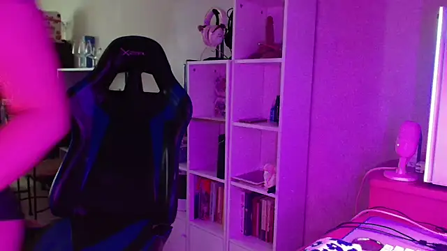 DirtyDi97 online show from March 2026 03:06:01 PM