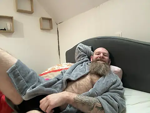 Snapshot of Ice_mannHH chatting on January 2025 09:06:02 AM Ice mannHH online show from January 2025 09:06:02 AM