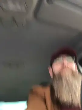 Snapshot of Ice_mannHH chatting on February 2025 01:52:02 PM Ice mannHH online show from February 2025 01:52:02 PM