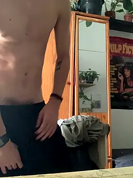 Snapshot of yagoSanchez01 chatting on October 2025 11:55:02 AM yagoSanchez01 online show from October 2025 11:55:02 AM