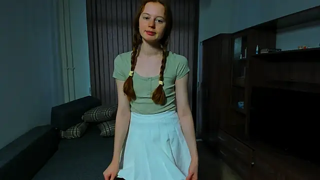 Fire Luna online show from December 2024 08:44:01 AM