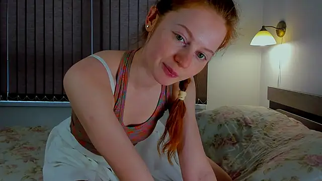 Fire Luna online show from December 2024 10:05:02 AM