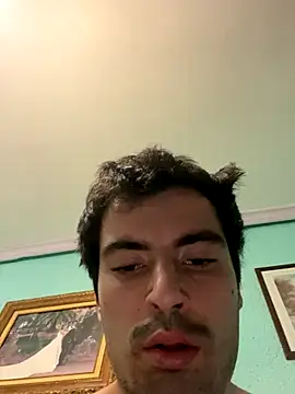 Snapshot of Frantri00@xh chatting on October 2025 05:13:02 PM Frantri00xh online show from October 2025 05:13:02 PM