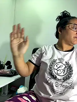 angela angels  online show from October 2025 12:05:02 AM