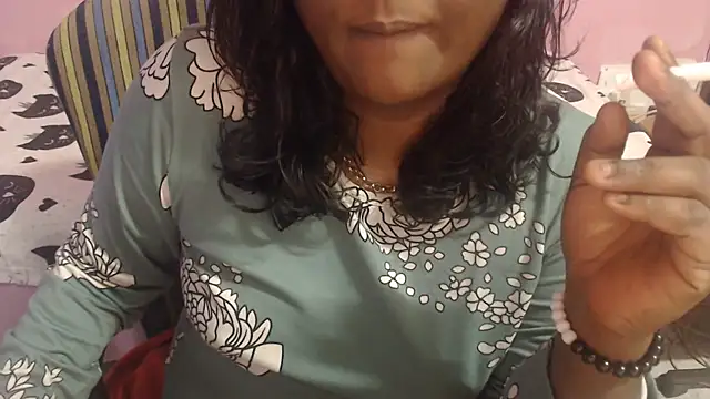 Snapshot of INDIANSIN2 chatting on June 2026 04:57:01 AM INDIANSIN2 online show from June 2026 04:57:01 AM