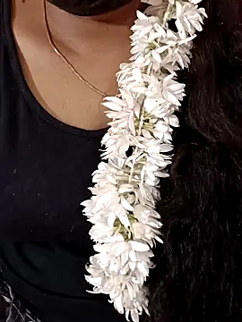 tamil-varshu online show from January 2025 05:58:01 PM