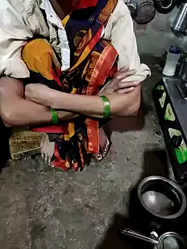 Snapshot of poojaji2024 chatting on January 2025 02:51:02 AM poojaji2024 online show from January 2025 02:51:02 AM