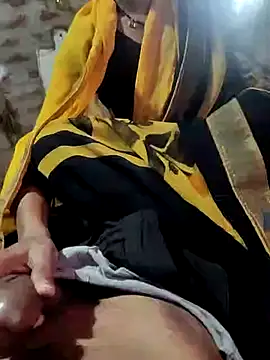 Snapshot of poojaji2024 chatting on January 2025 07:36:02 AM poojaji2024 online show from January 2025 07:36:02 AM