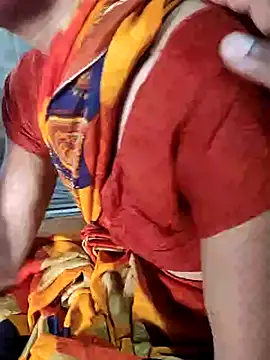 Snapshot of poojaji2024 chatting on February 2025 07:02:01 AM poojaji2024 online show from February 2025 07:02:01 AM