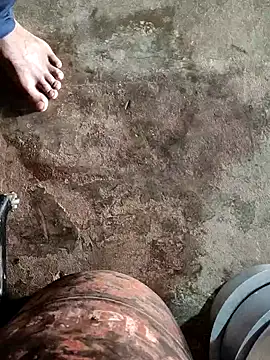 Snapshot of poojaji2024 chatting on February 2025 07:00:01 AM poojaji2024 online show from February 2025 07:00:01 AM