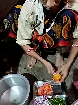 Snapshot of poojaji2024 chatting on March 2025 01:45:01 AM poojaji2024 online show from March 2025 01:45:01 AM