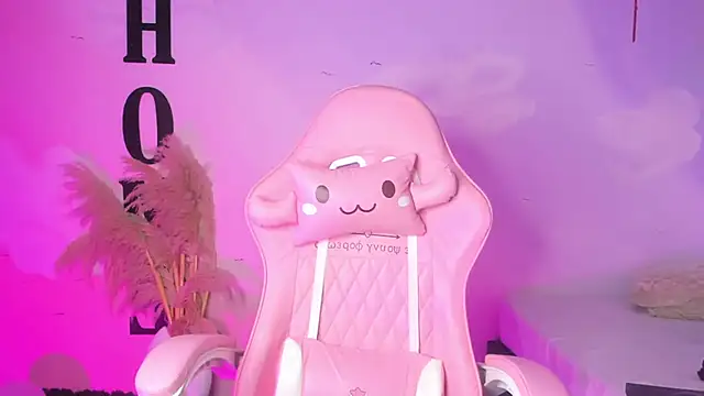 Snapshot of carolayrosse chatting on February 2025 09:56:01 AM carolayrosse online show from February 2025 09:56:01 AM