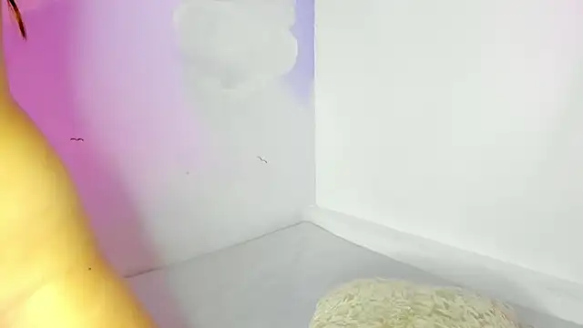 Snapshot of carolayrosse chatting on February 2025 09:43:01 AM carolayrosse online show from February 2025 09:43:01 AM