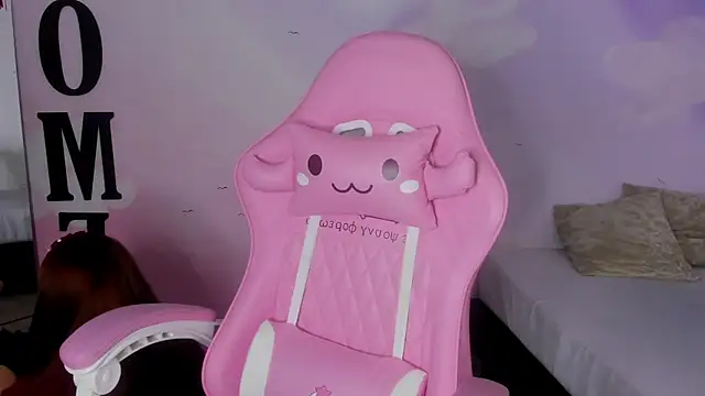 Snapshot of carolayrosse chatting on March 2025 01:22:01 AM carolayrosse online show from March 2025 01:22:01 AM