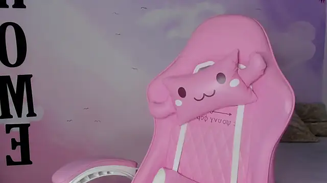 Snapshot of carolayrosse chatting on March 2025 04:26:02 AM carolayrosse online show from March 2025 04:26:02 AM