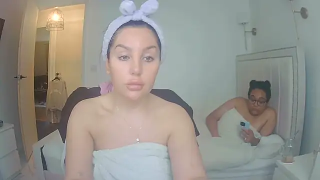 vanilla chocolate23 online show from March 2026 09:50:02 AM