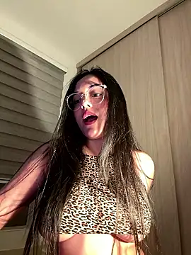 kenndall 21 online show from January 2026 02:04:02 AM