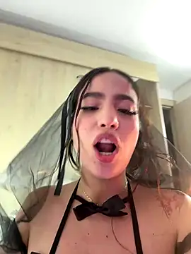 IamSteph13 online show from December 2025 03:11:01 AM